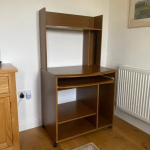 Computer Desk with Pull-Out Shelf - Image 3