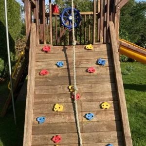 Wooden climbing frame with slide, swing and playhouse - Image 4