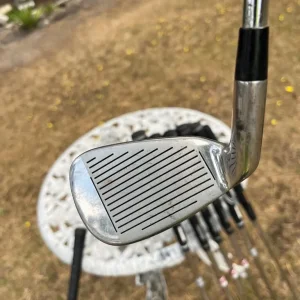 HALF SET OF GOLF CLUBS & TITLEIST PENCIL BAG - Image 6