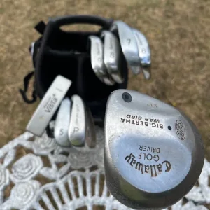 HALF SET OF GOLF CLUBS & TITLEIST PENCIL BAG - Image 7