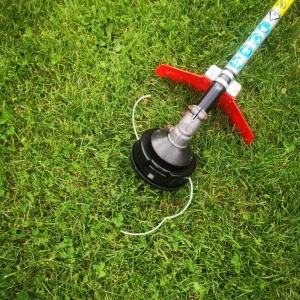 Strimmer Lawnflite S1820 2-Stroke Petrol Strimmer - Image 3