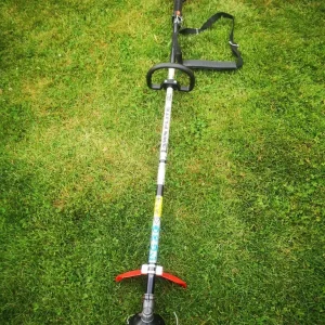 Strimmer Lawnflite S1820 2-Stroke Petrol Strimmer