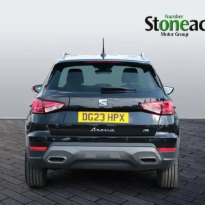 2023 SEAT Arona 1.0 TSI 110 FR Edition 5-door hatchback petrol manual - Image 4