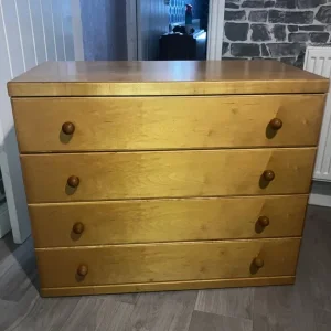 Heavy duty drawers, like new, good quality, great for storage - Image 2