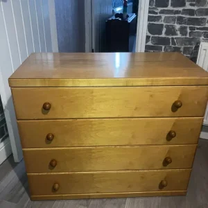 Heavy duty drawers, like new, good quality, great for storage - Image 3