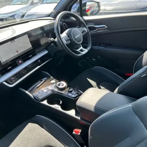 2025 Kia Sportage 1.6 T-GDi MHEV GT-Line SUV 5dr Petrol Hybrid DCT Euro 6 (s/s) (157 bhp) SUV PET... - Image 2