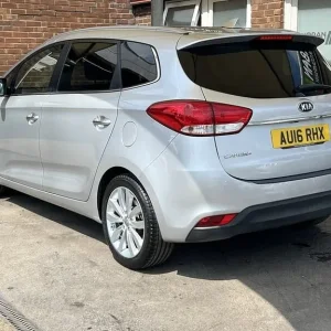 2016 Kia Carens CRDi 3 MPV Diesel Manual - Image 5