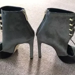 River Island Grey Suede Style Very High Heeled Ankle Boots size 5 - Image 3