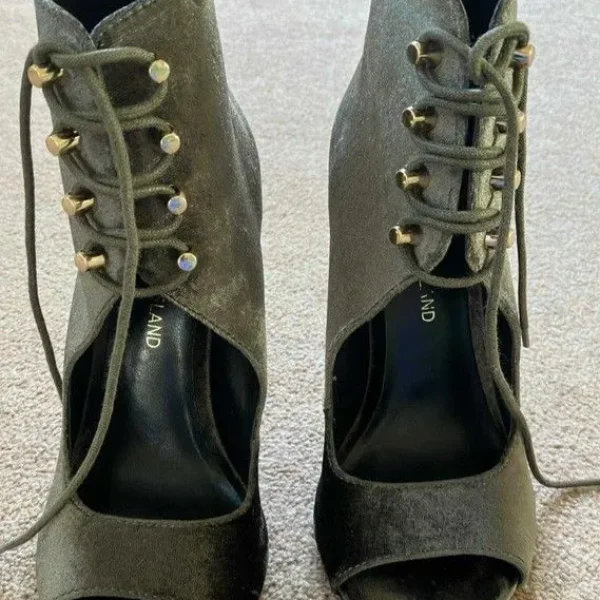 River Island Grey Suede Style Very High Heeled Ankle Boots size 5