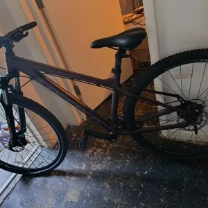 Carrera hellkat 29" ladies bike - Image 6