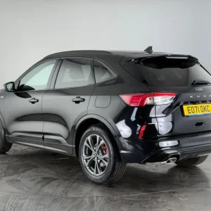 2021 Ford Kuga 1.5T EcoBoost ST-Line Edition Euro 6 (s/s) 5dr Hatchback Petrol Manual - Image 4