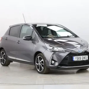 2019 Toyota Yaris 1.5 VVT-h Hybrid Hatchback - Image 2