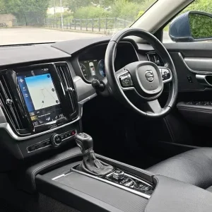 2018 Volvo V90 D4 Momentum Estate Diesel Automatic - Image 2