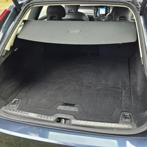 2018 Volvo V90 D4 Momentum Estate Diesel Automatic - Image 7