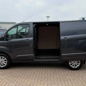 2020 Ford Transit Custom 2.0 EcoBlue 130ps Low Roof Limited Van Van Diesel Manual - Image 5
