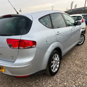 2010 SEAT Altea XL 1.6 TDI Ecomotive CR SE Euro 5 (s/s) 5dr ESTATE Diesel Manual - Image 3