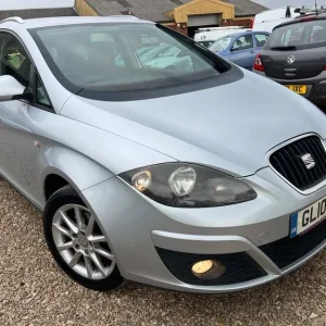 2010 SEAT Altea XL 1.6 TDI Ecomotive CR SE Euro 5 (s/s) 5dr ESTATE Diesel Manual - Image 4