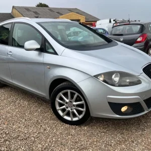 2010 SEAT Altea XL 1.6 TDI Ecomotive CR SE Euro 5 (s/s) 5dr ESTATE Diesel Manual - Image 5