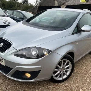 2010 SEAT Altea XL 1.6 TDI Ecomotive CR SE Euro 5 (s/s) 5dr ESTATE Diesel Manual - Image 7