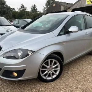 2010 SEAT Altea XL 1.6 TDI Ecomotive CR SE Euro 5 (s/s) 5dr ESTATE Diesel Manual - Image 8