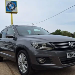 VOLKSWAGEN TIGUAN 2.0 TDI BlueMotion Tech Match Edition 2015 - Image 2