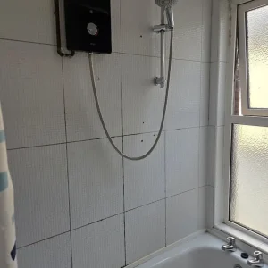 Double Rooms to Let - Image 3