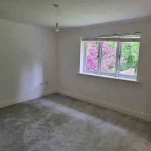 Double Rooms to Let - Image 4