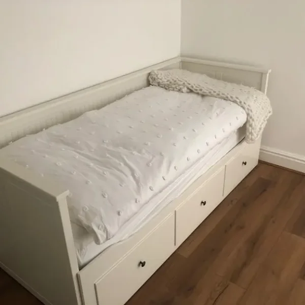 IKEA Hemnes daybed