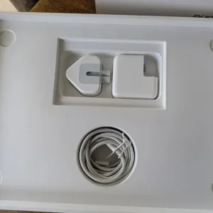 Apple MacBook Air M1 - Image 7