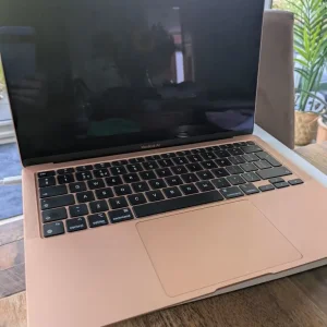Apple MacBook Air M1