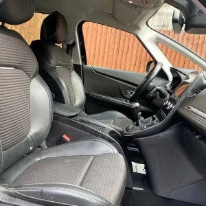 LEFT HAND DRIVE 2017 RENAULT SCENIC 1.2 TCE PETROL [FRENCH REGISTRATION] LHD - Image 4