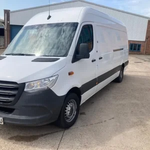 2018 Mercedes-Benz Sprinter 3.5t H2 Van PANEL VAN Diesel Manual - Image 3