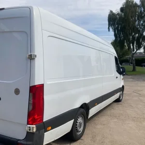 2018 Mercedes-Benz Sprinter 3.5t H2 Van PANEL VAN Diesel Manual - Image 6