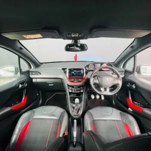 2015 Peugeot 208 1.6 THP GTi Euro 5 3dr HATCHBACK Petrol Manual - Image 3