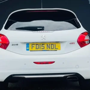 2015 Peugeot 208 1.6 THP GTi Euro 5 3dr HATCHBACK Petrol Manual - Image 4