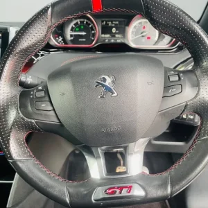 2015 Peugeot 208 1.6 THP GTi Euro 5 3dr HATCHBACK Petrol Manual - Image 7