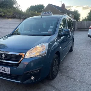 Wheelchair Accessible vehicle - Image 6