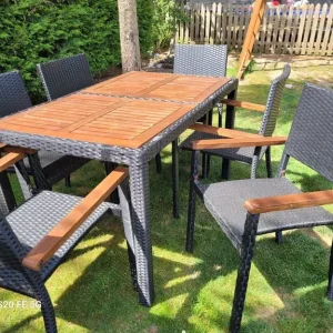 Black rattan framed garden table with 6 chairs, delivery available - Image 3