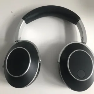 T+A Solitaire t Headphones - Image 2