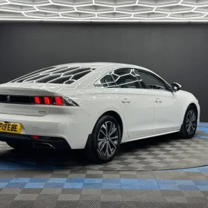 2019 Peugeot 508 1.5 BlueHDi Allure Fastback Euro 6 (s/s) 5dr HATCHBACK Diesel Manual - Image 5