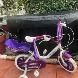 Toys - Girls bike RRP £149 - Image 4