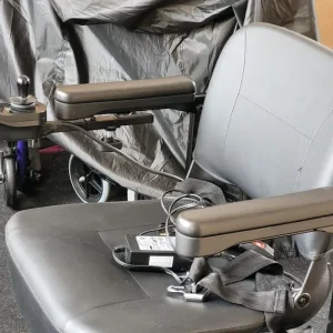 Electric powerchair - Image 2