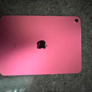 Apple iPad 10th Generation - Image 2
