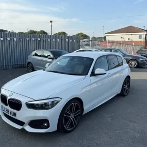 2018 BMW 1 Series 120i [2.0] M Sport Shadow Ed 5dr Step Auto HATCHBACK Petrol Automatic - Image 6