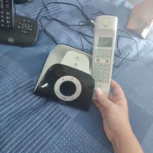 Telephones - Image 2