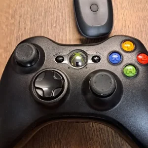 Xbox 360 wireless controller and receiver for Windows