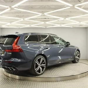 2020 Volvo V60 2.0h T8 Twin Engine 11.6kWh R-Design Plus Estate 5dr Petrol Plug-in Hybrid Estate ... - Image 5