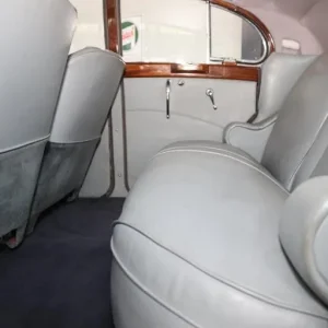 1950 Jaguar MK V 3.5 Litre Saloon - Image 4