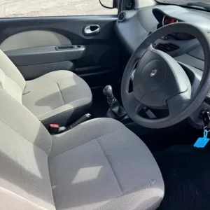 2011 Renault Twingo 1.2 Pzazz 3Dr Hatch £1919 - Image 7