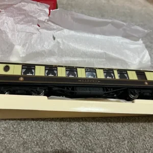 Hornby OO R 4145A Pullman 1st class kitchen car. Sappho. - Image 3